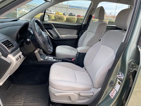 Used 2015 Subaru Forester 2.5i w/ Alloy Wheel Package image 20