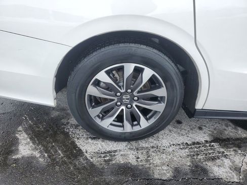 Certified 2023 Honda Odyssey EX-L image 9