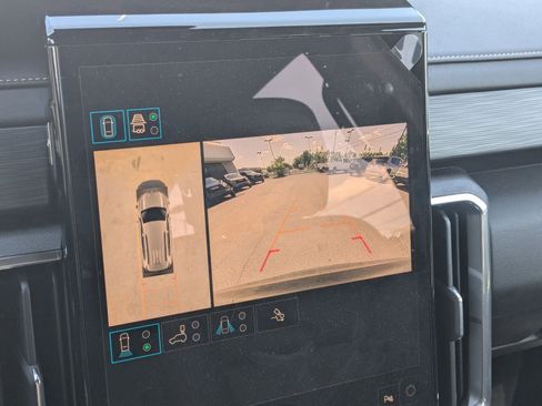 New 2026 GMC Acadia Elevation w/ Super Cruise Package image 17