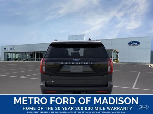 New 2026 Ford Expedition Active AWD/4WD image 6