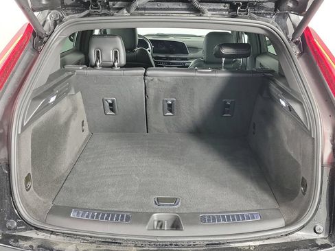 Certified 2024 Cadillac XT4 Premium Luxury AWD/4WD image 9