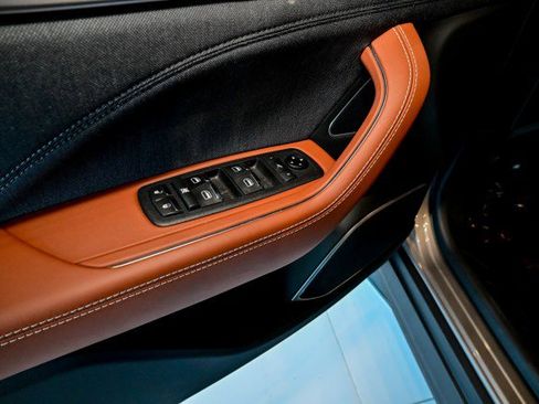 Used 2022 Maserati Levante GT image 17