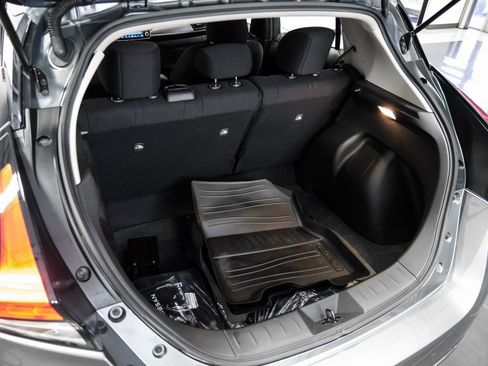 Used 2023 Nissan Leaf S image 49