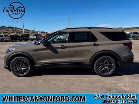 New 2026 Ford Explorer ST AWD/4WD image 2
