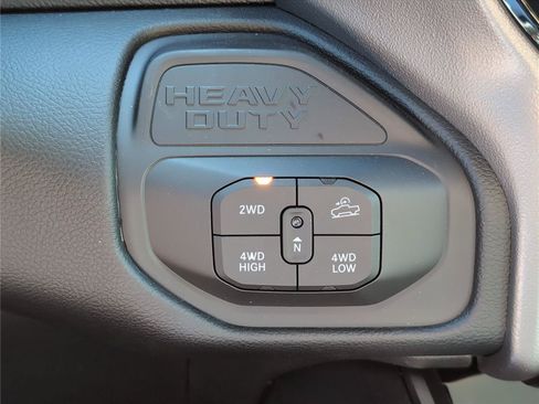 New 2026 RAM 2500 Big Horn AWD/4WD image 24
