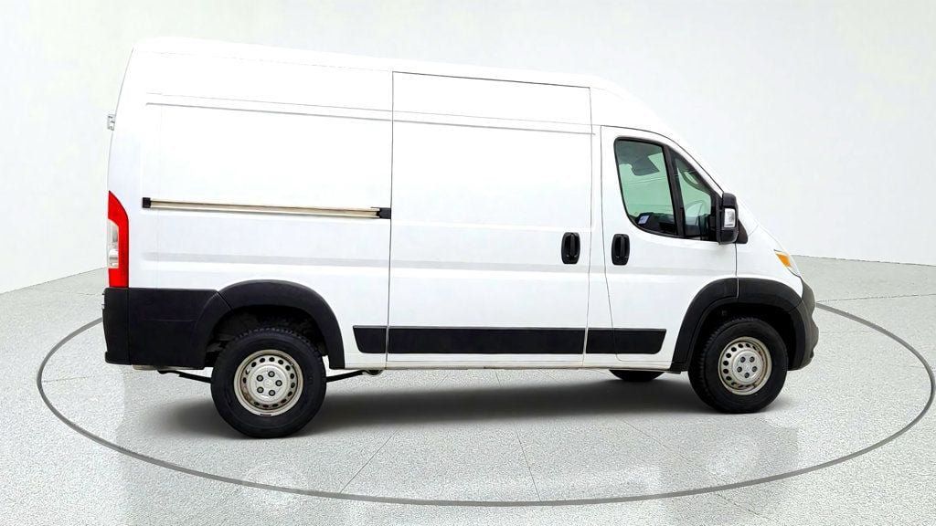 Used 2024 RAM ProMaster 1500 w/ Convenience Group FWD image 4