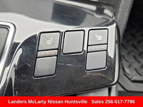 Used 2023 Kia Sportage EX FWD image 21