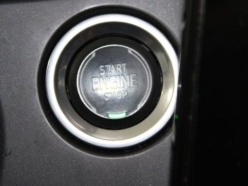 Used 2023 Chevrolet Blazer RS w/ Enhanced Convenience Package FWD image 29