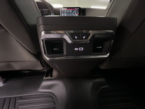 Used 2024 GMC Sierra 1500 SLT w/ SLT Premium Plus Package image 76