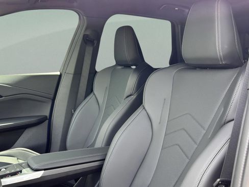 Used 2025 BMW X1 xDrive28i w/ Technology Package image 26