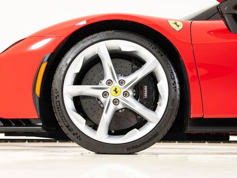 Certified 2021 Ferrari SF90 Stradale AWD/4WD image 18