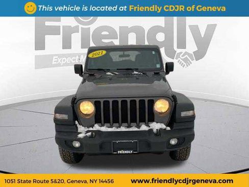Used 2021 Jeep Wrangler Sport S image 2