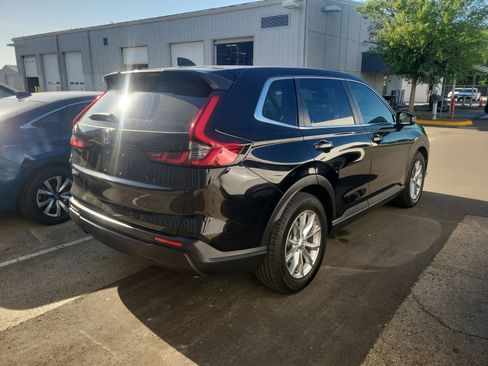 Used 2024 Honda CR-V EX-L image 4