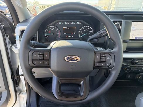 New 2026 Ford F250 XL w/ XL Chrome Package image 8