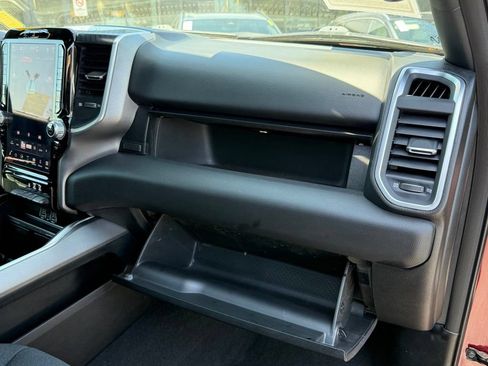 Used 2025 RAM 1500 Big Horn AWD/4WD image 16
