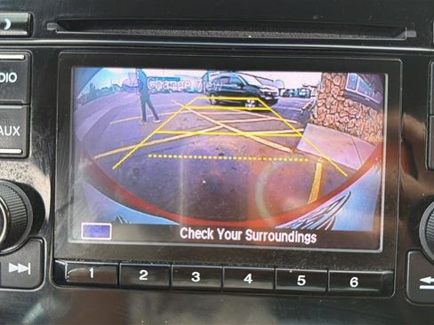 Used 2017 Honda HR-V LX image 25