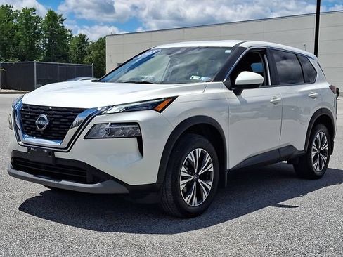 Used 2023 Nissan Rogue SV AWD/4WD image 6