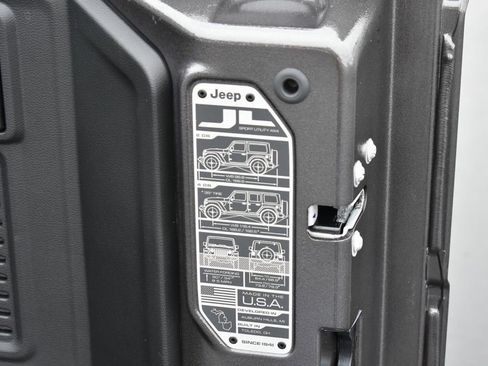 New 2026 Jeep Wrangler Sport AWD/4WD image 32