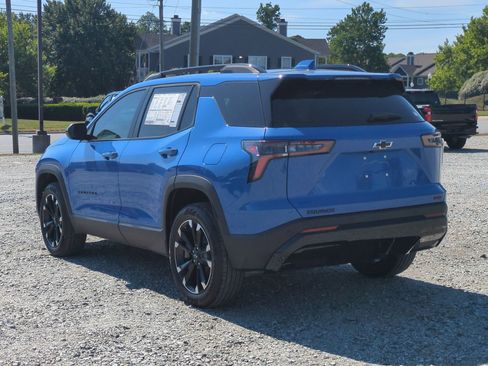 New 2026 Chevrolet Equinox RS w/ Convenience Package III FWD image 7