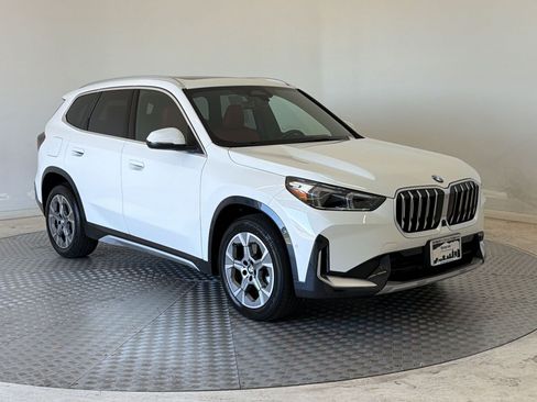 Used 2025 BMW X1 xDrive28i w/ Premium Package AWD/4WD image 7