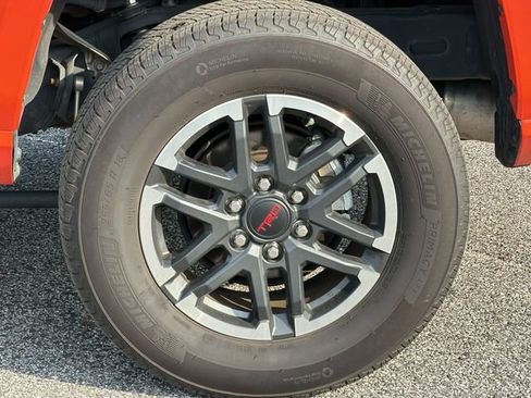 Used 2024 Toyota Tacoma TRD Sport AWD/4WD image 14