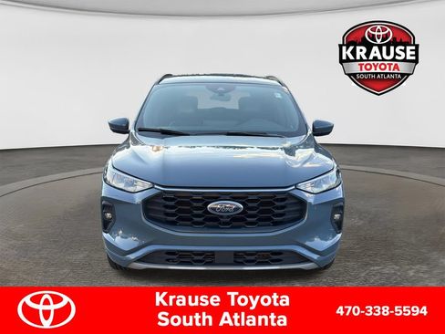 Used 2023 Ford Escape ST-Line Select AWD/4WD image 2