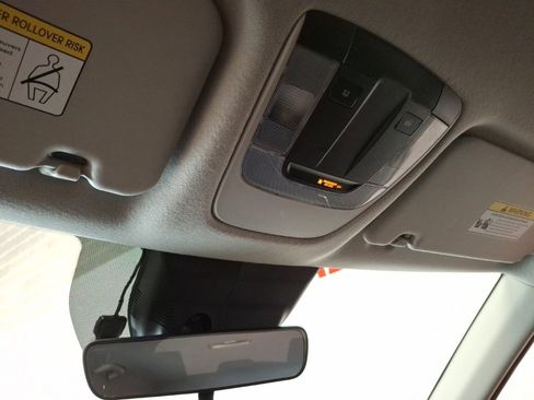 Used 2023 Kia Seltos LX image 23