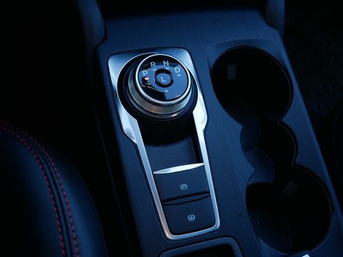 Used 2025 Ford Escape ST-Line Select w/ Tech Pack #2 image 24