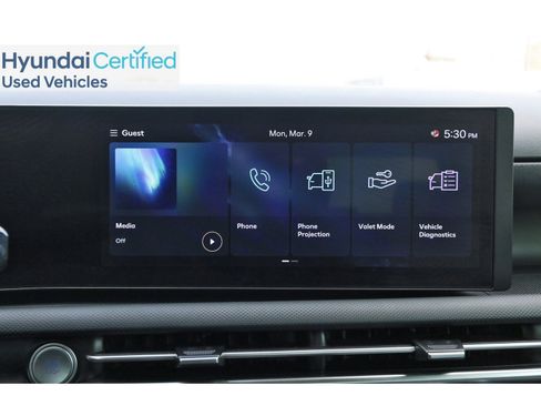 Certified 2025 Hyundai Santa Cruz SE image 25