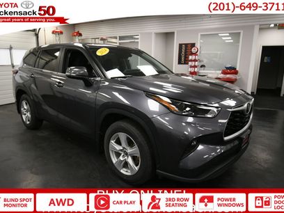 Certified 2024 Toyota Highlander LE