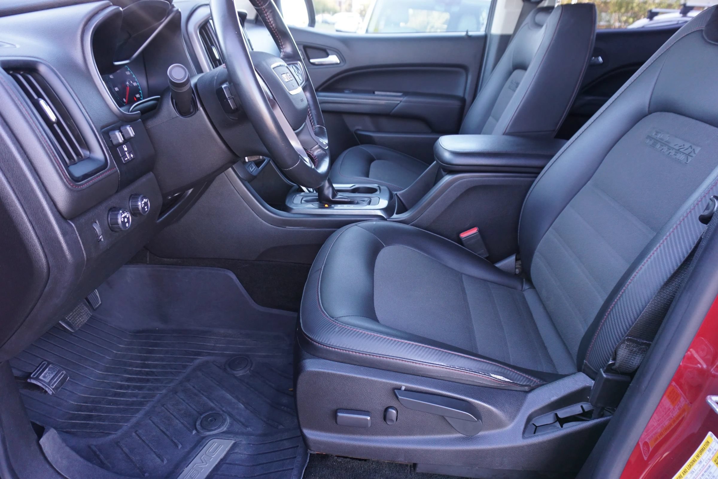 Used 2018 GMC Canyon All Terrain w/ Trailering Package AWD/4WD image 23