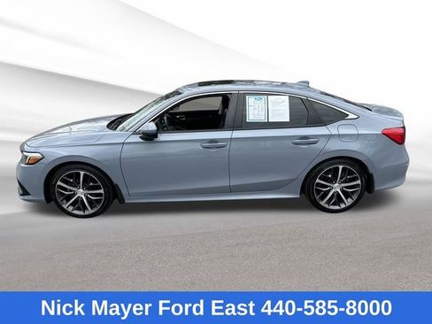 Used 2024 Honda Civic Touring image 4