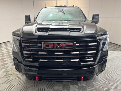 New 2026 GMC Sierra 2500 AT4X image 2