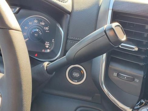 Used 2025 RAM 2500 Laramie image 19