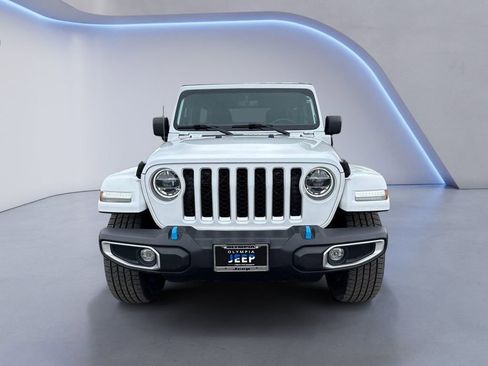 Certified 2022 Jeep Wrangler Unlimited Sahara w/ Cold Weather Group image 14