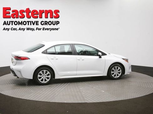 Used 2024 Toyota Corolla LE FWD image 42