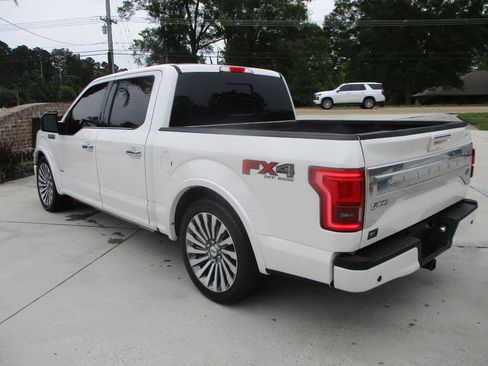Used 2016 Ford F150 Platinum w/ Equipment Group 701A Luxury AWD/4WD image 10