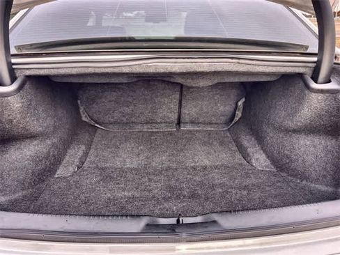 Used 2018 Chrysler 300 S image 20