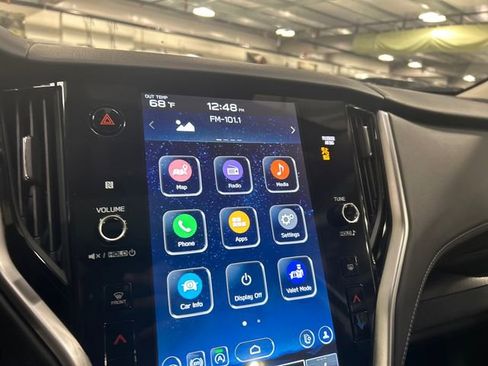 Used 2023 Subaru Legacy Premium image 16