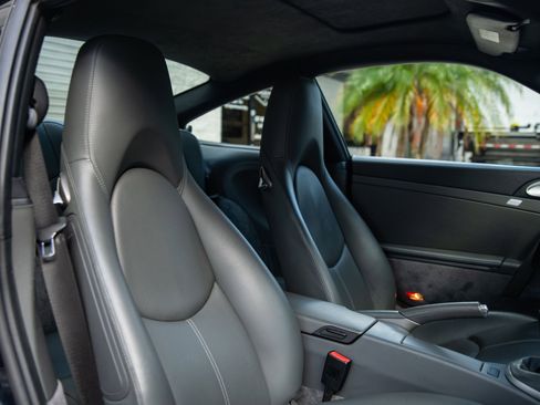 Used 2006 Porsche 911 Carrera 4S image 12