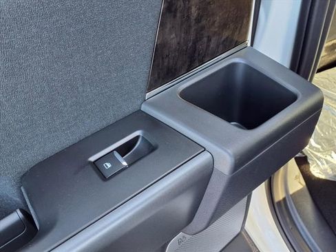 New 2026 Ford F250 Lariat w/ Black Appearance Package image 8