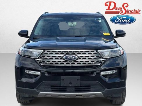 Used 2024 Ford Explorer Limited w/ Equipment Group 301A AWD/4WD image 2