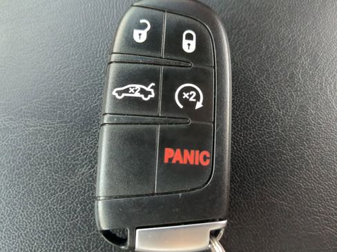 Used 2022 Dodge Challenger SRT Hellcat Redeye image 30