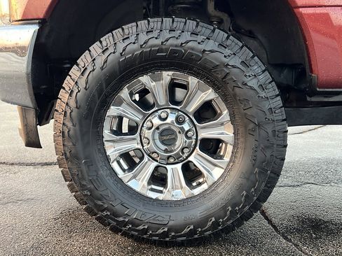 Used 2017 Ford F250 XLT w/ XLT Premium Package image 10