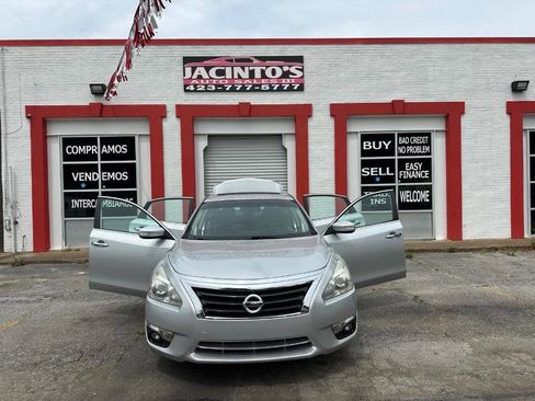 Used 2015 Nissan Altima 2.5 SL w/ Moonroof Package FWD image 44