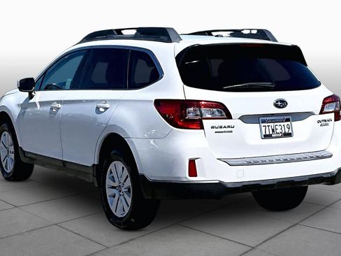 Used 2015 Subaru Outback 2.5i Premium AWD/4WD image 11