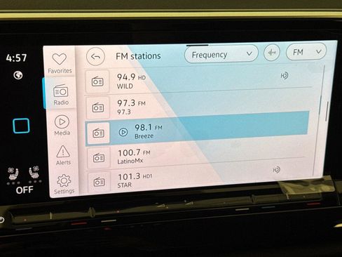 New 2026 Volkswagen Atlas SE image 18