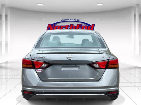 Used 2023 Nissan Altima 2.5 SV FWD image 6