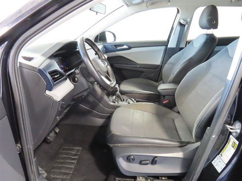 Used 2022 Volkswagen Taos SE AWD/4WD image 16