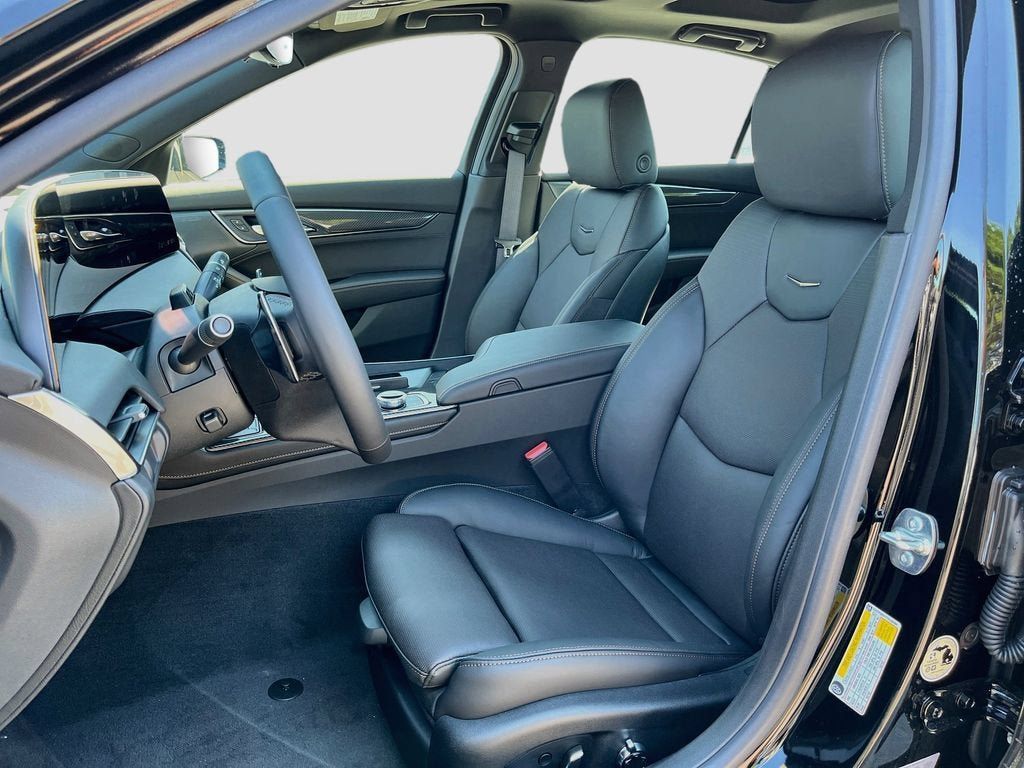 New 2026 Cadillac CT5 Sport w/ Technology Package RWD image 15